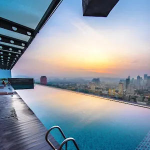  Хостел Regalia Skypool Klcc