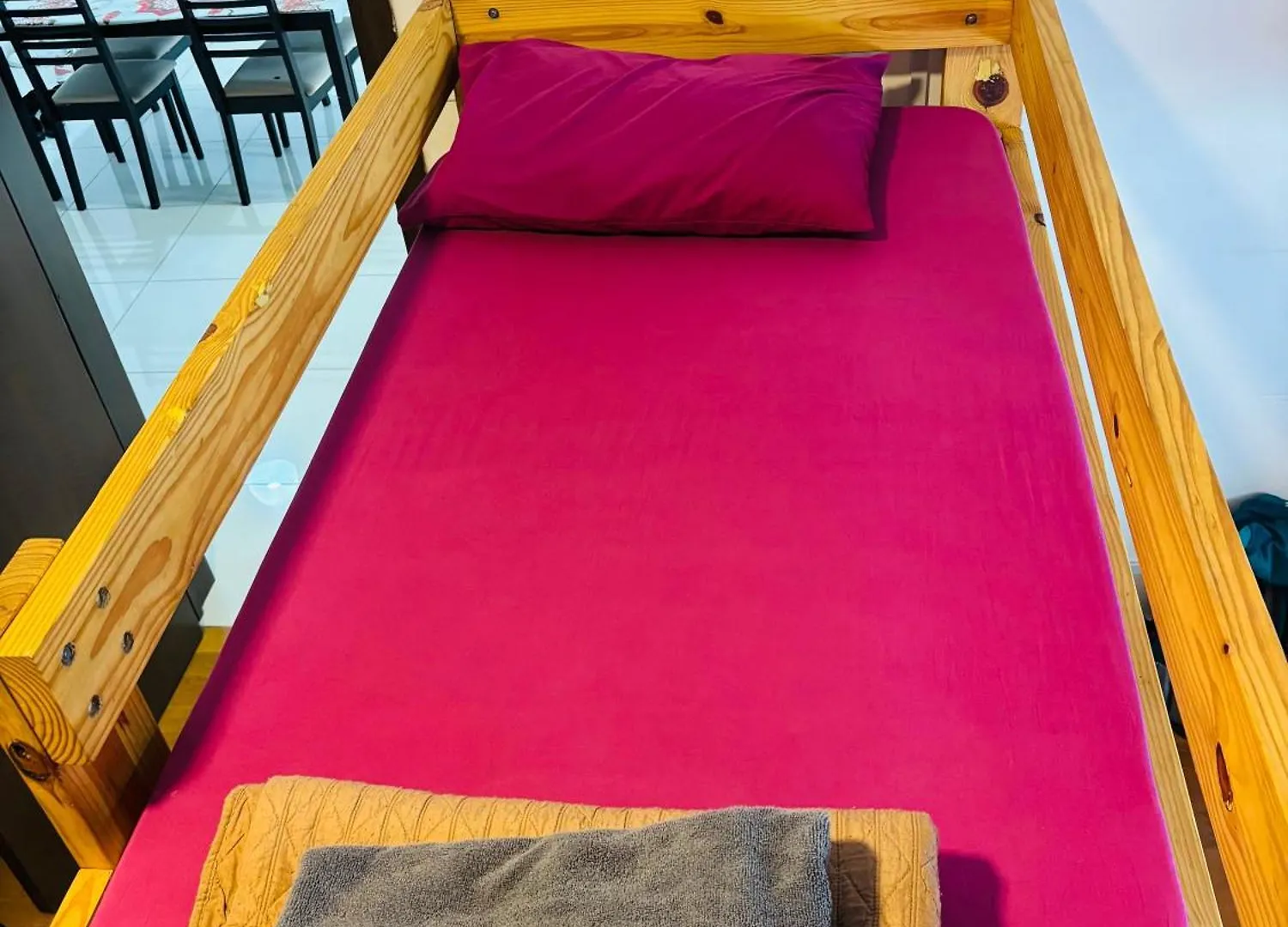 Regalia Skypool Klcc Friendly Hostel Kuala Lumpur Malaysia