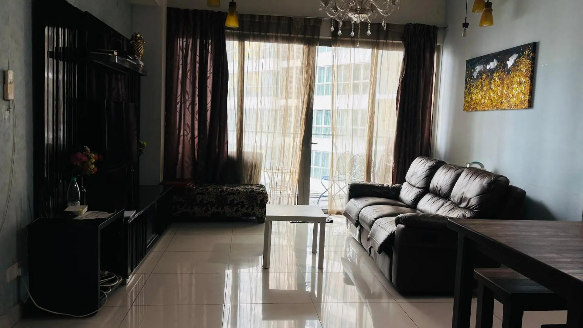 Regalia Skypool Klcc Friendly Hostel Kuala Lumpur Malaysia