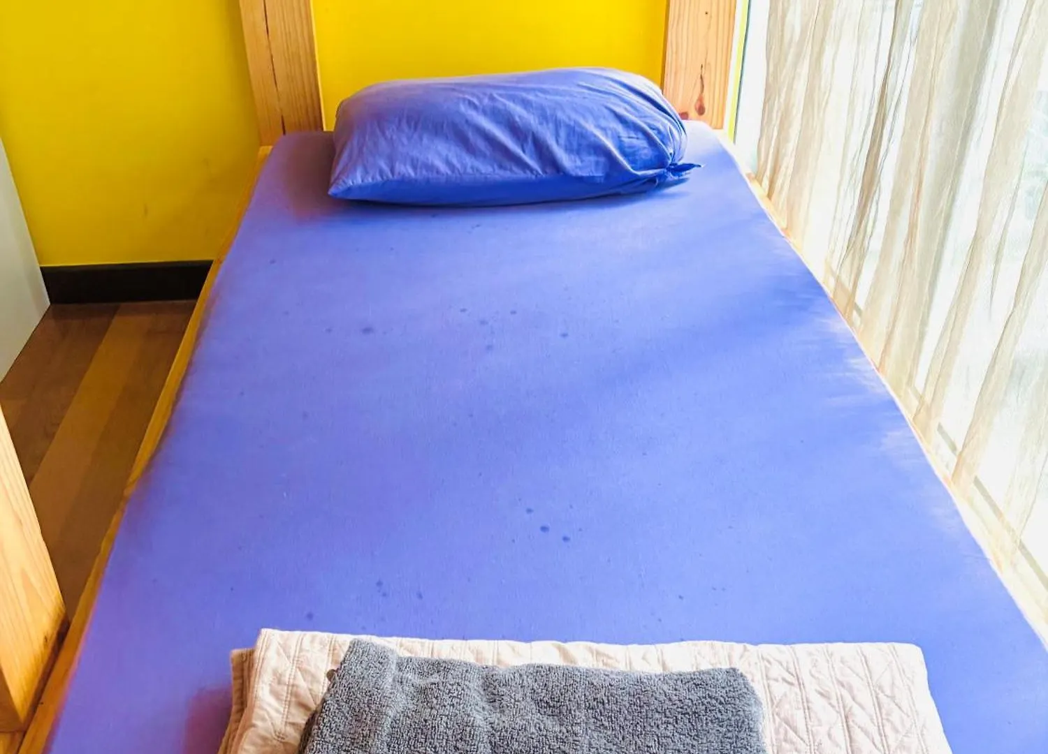 Regalia Skypool Klcc Friendly Hostel Kuala Lumpur